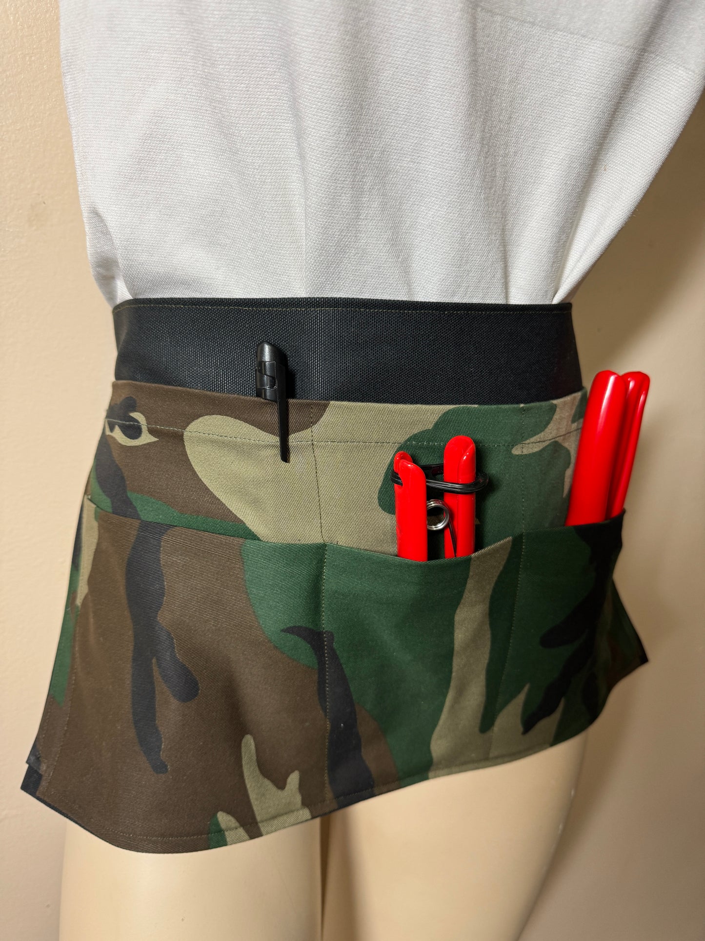 Gardner/Farmer Apron - Tool