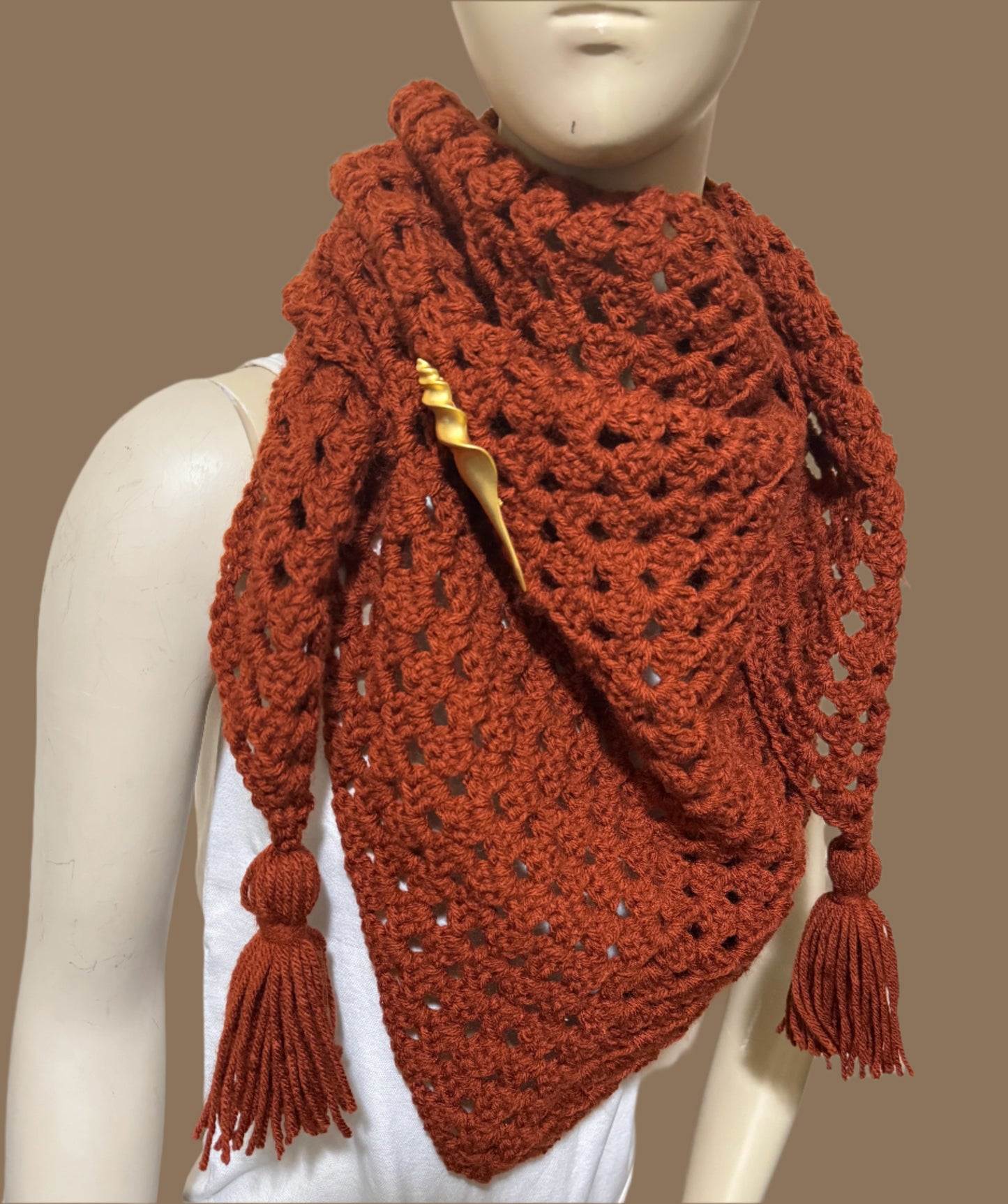 Cinnamon versatile triangle scarf w/ vintage brooch