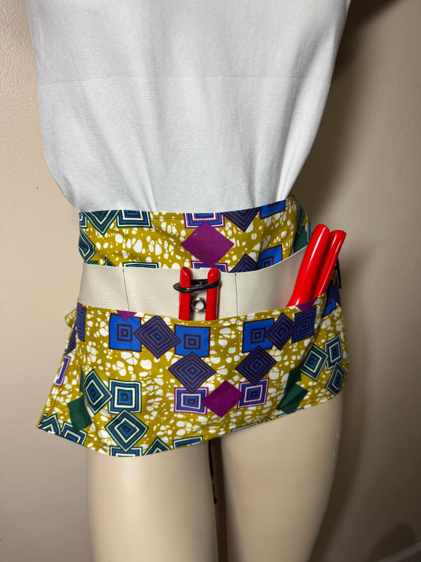 Gardner/Farmer Apron - Tool