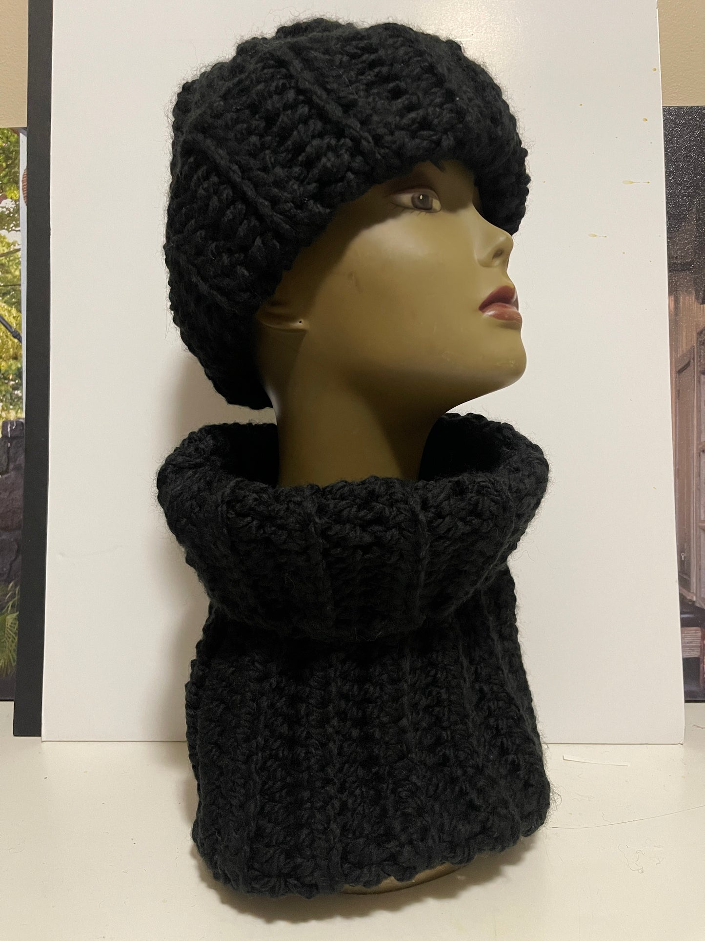 Solid Black hat/Neck wrap set